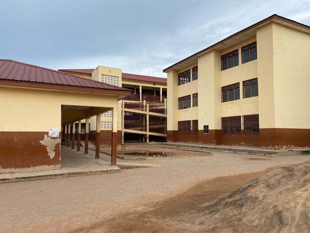 Educational institution Kwashieman Cluster, Accra, photo