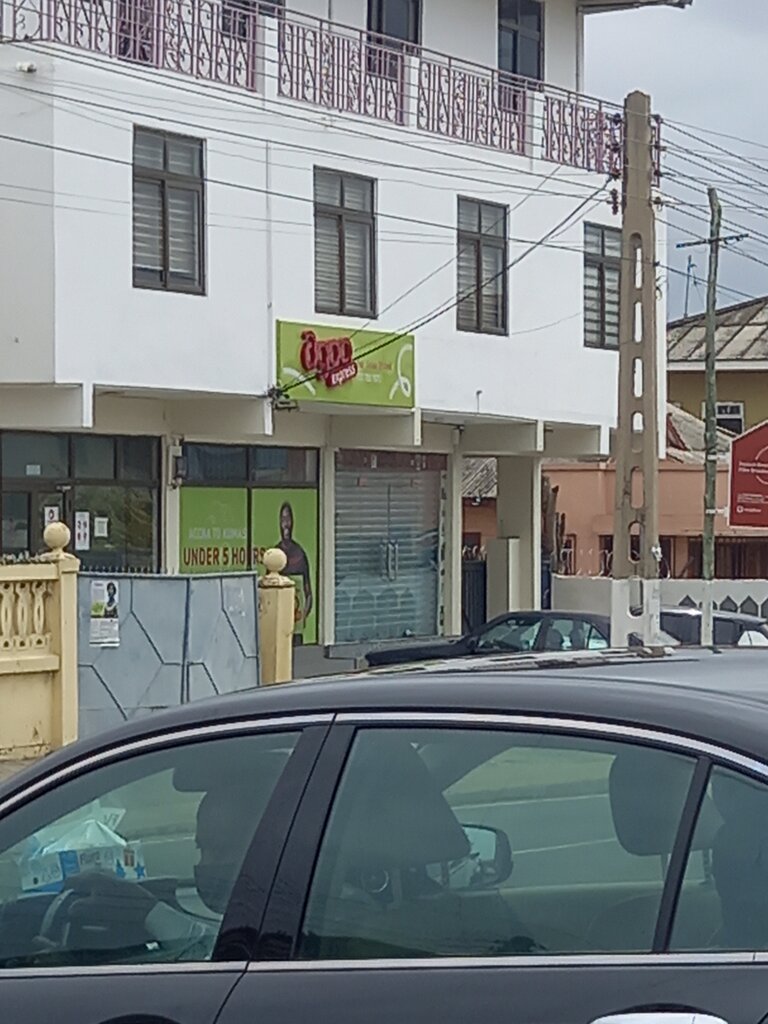 Money transfers Agoo, Accra, photo