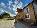 Семейный уют (derevnya Arkhiyereyevka, Tsentralnaya ulitsa, 6) ، منتجع سياحي