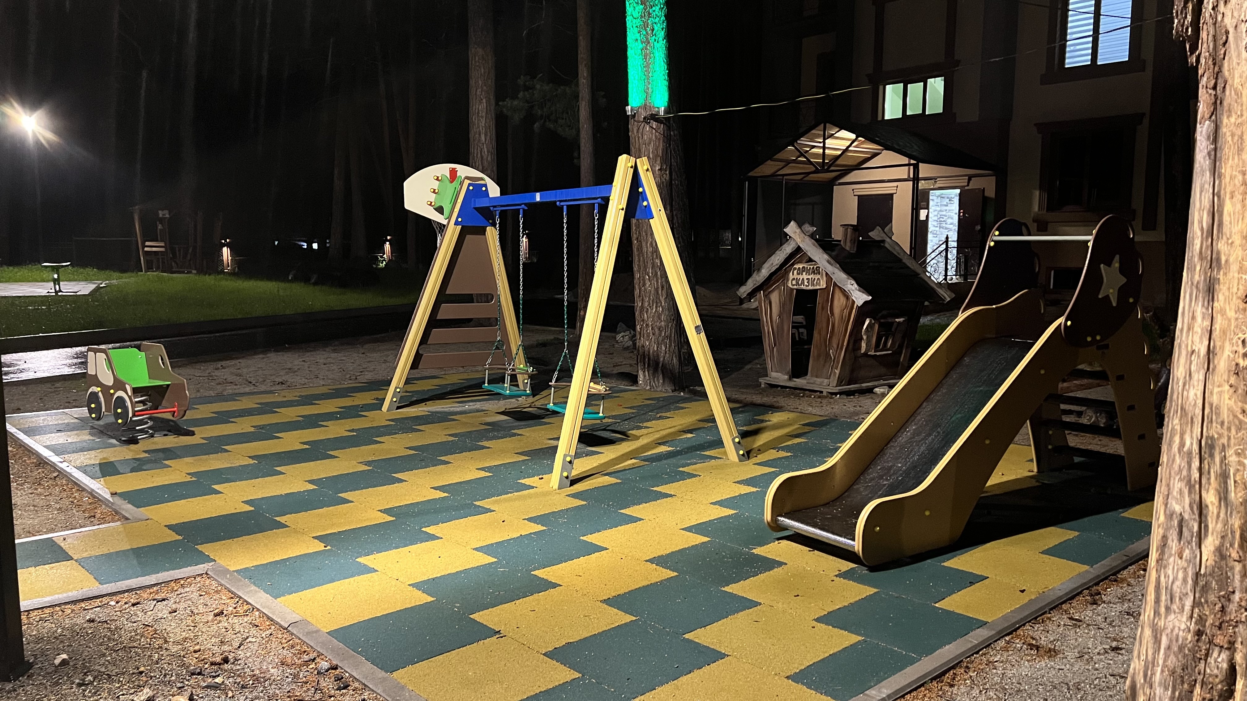 Фото отеля 2