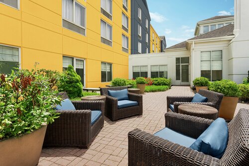 Гостиница Hilton Garden Inn Allentown Bethlehem Airport в Аллентауне