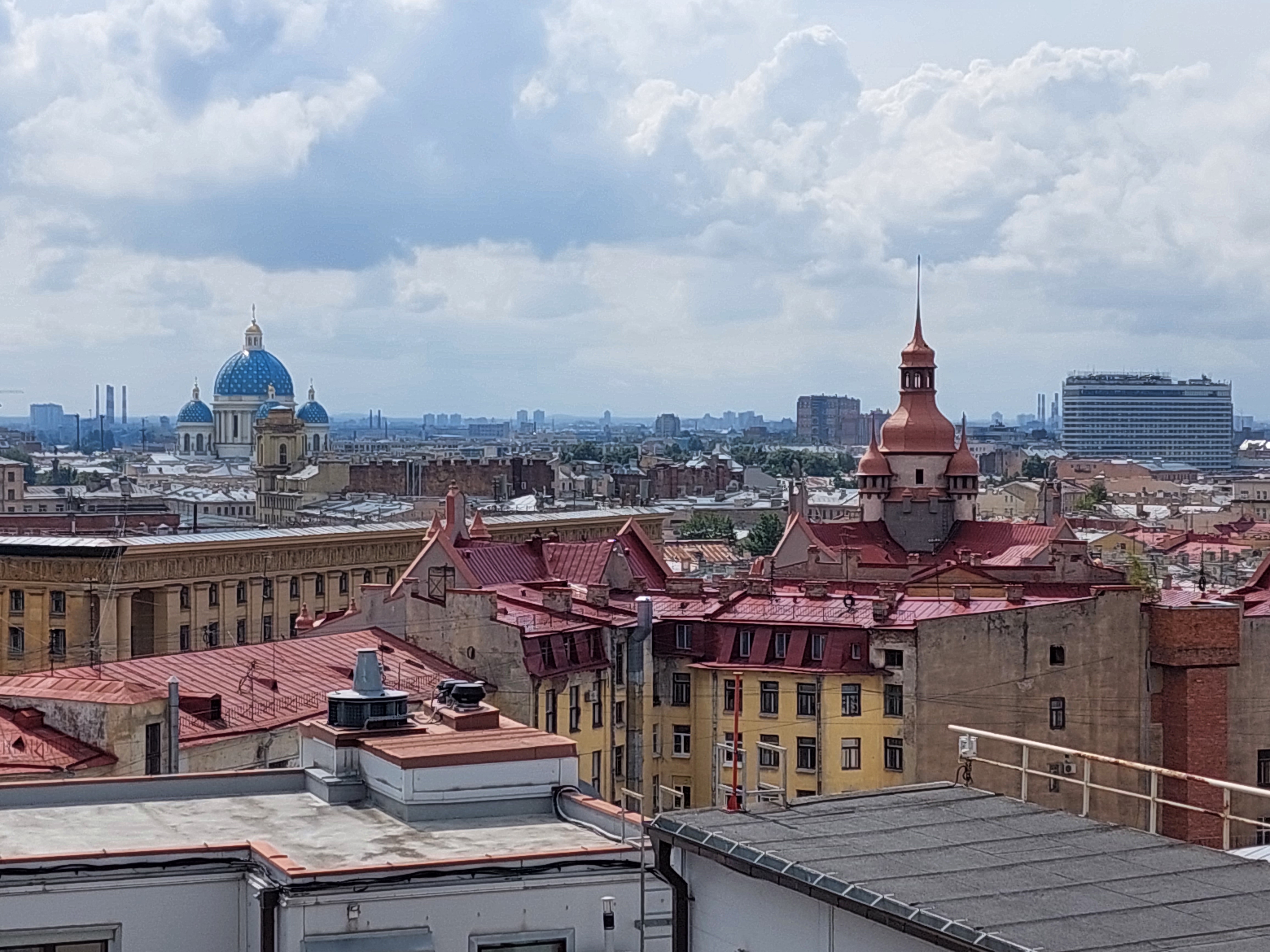 Фото Амбассадор