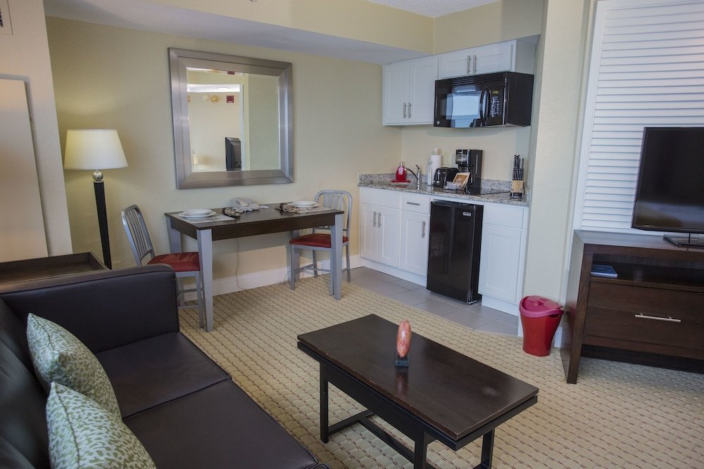 Фото Atlantic Palace Suites