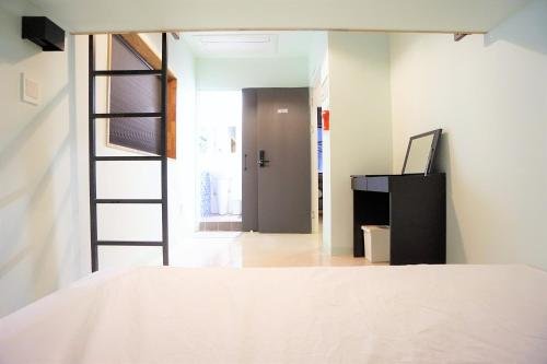 Фото Seoul Cube Ewha Hostel