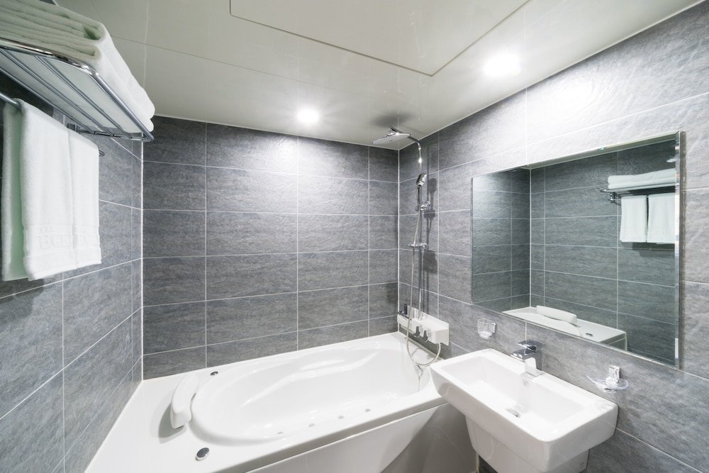 Фото Incheon Airport Legend Hotel