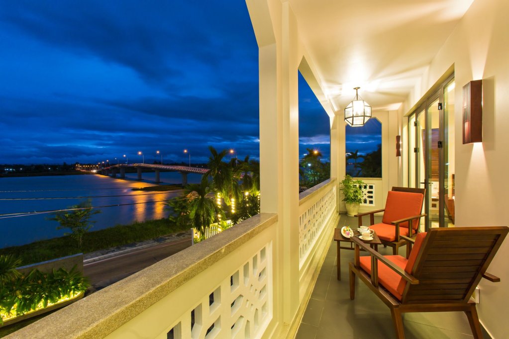 Фото RiverTown Hoi An Resort & SPA