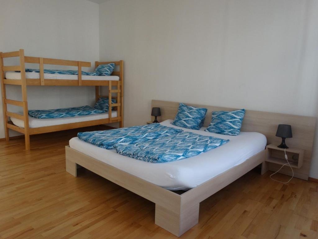 Фото Debo Apartments Westbahnhof