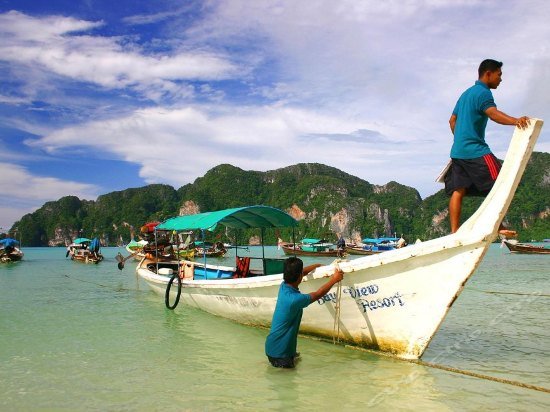 Фото Phi Phi Bayview & Premier Resort