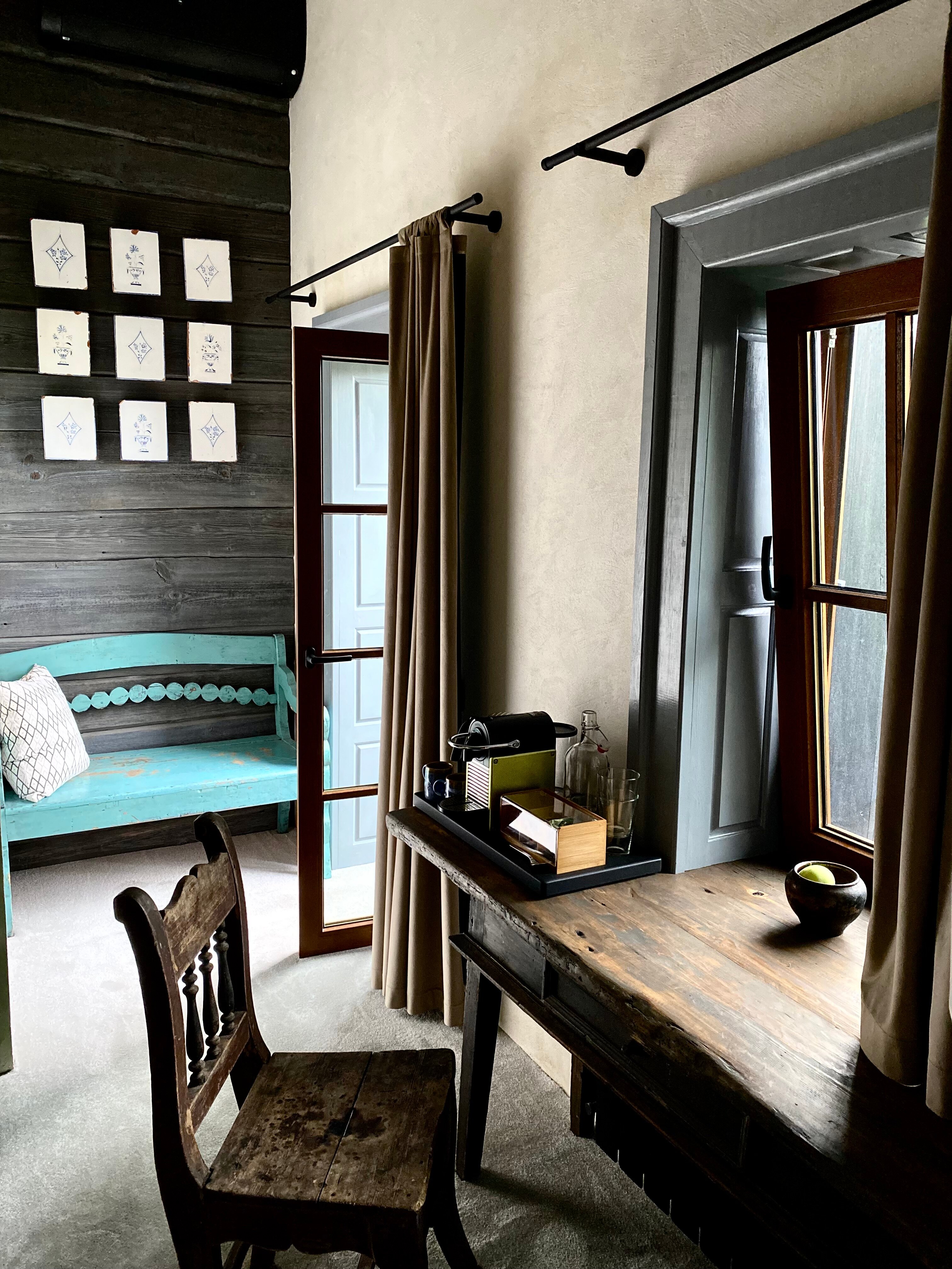 Фото Конь в пальто. Музей и постой