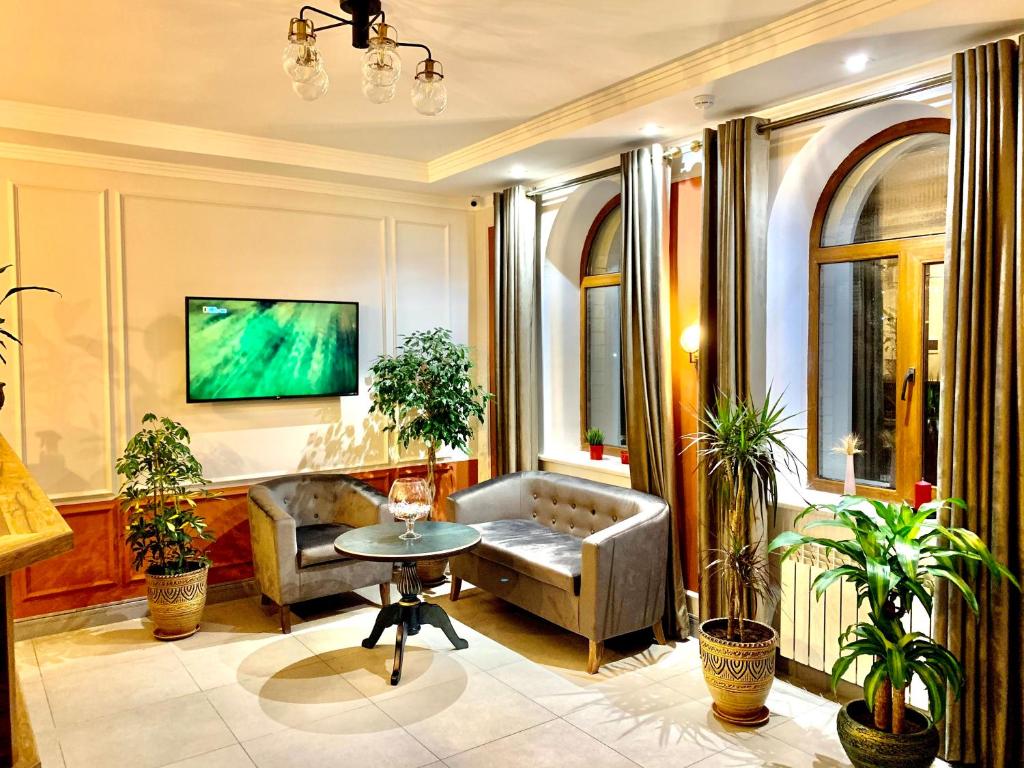 Фото отеля 2