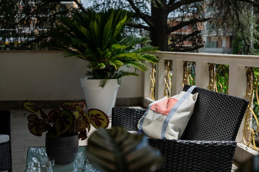 Фото Home Big CrIré at '724