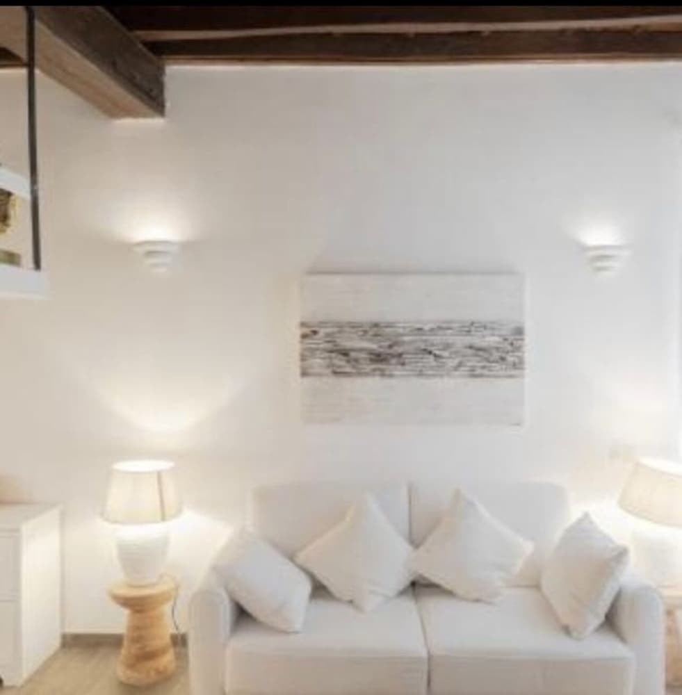 Фото Piazza Navona 5 people