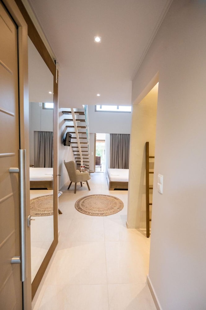 Фото Scarabeo Hotel & Villas Parga