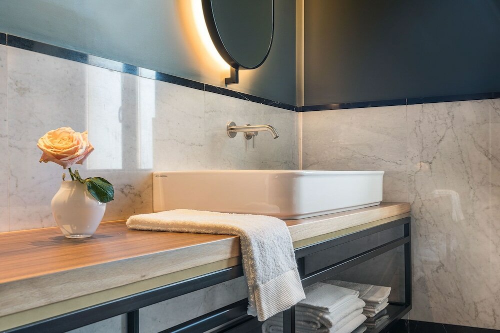 Фото Byssus Suites