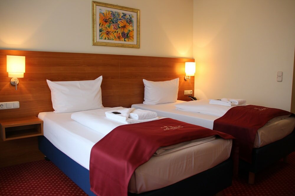 Фото Abasto Hotel Eichenau