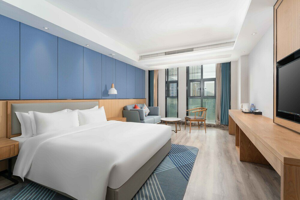 Фото Holiday Inn Express Huangshi Cihu Lake, an Ihg Hotel