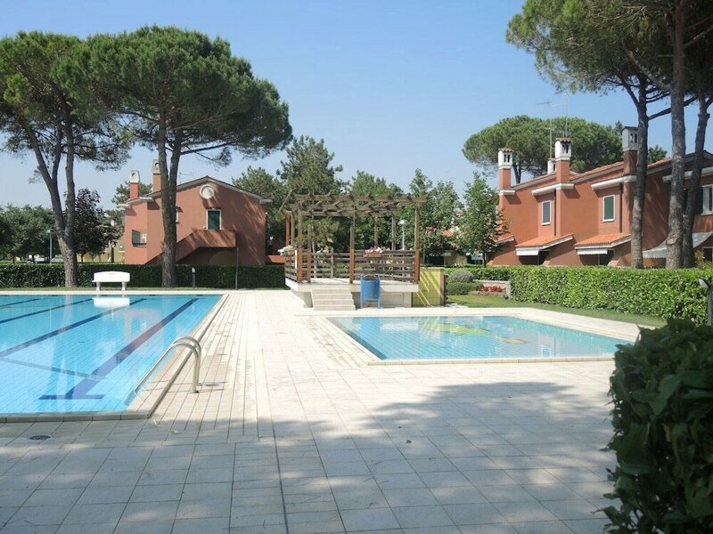 Апартаменты Lovely Apartment in Bibione With Swimming Pool by Beahost Rentals