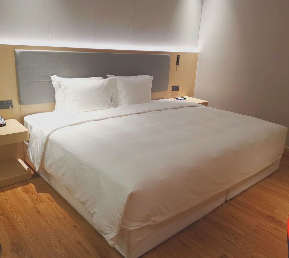 Фото Holiday Inn Express Shenzhen Nanshan, an Ihg Hotel