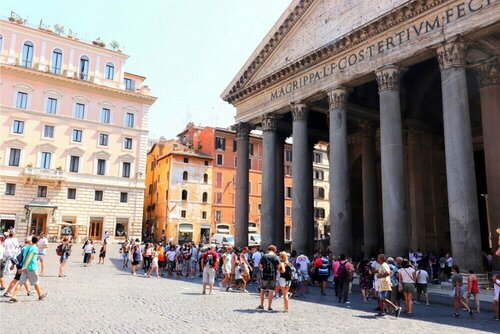 Жильё посуточно Wonder Pantheon Breeze в Риме