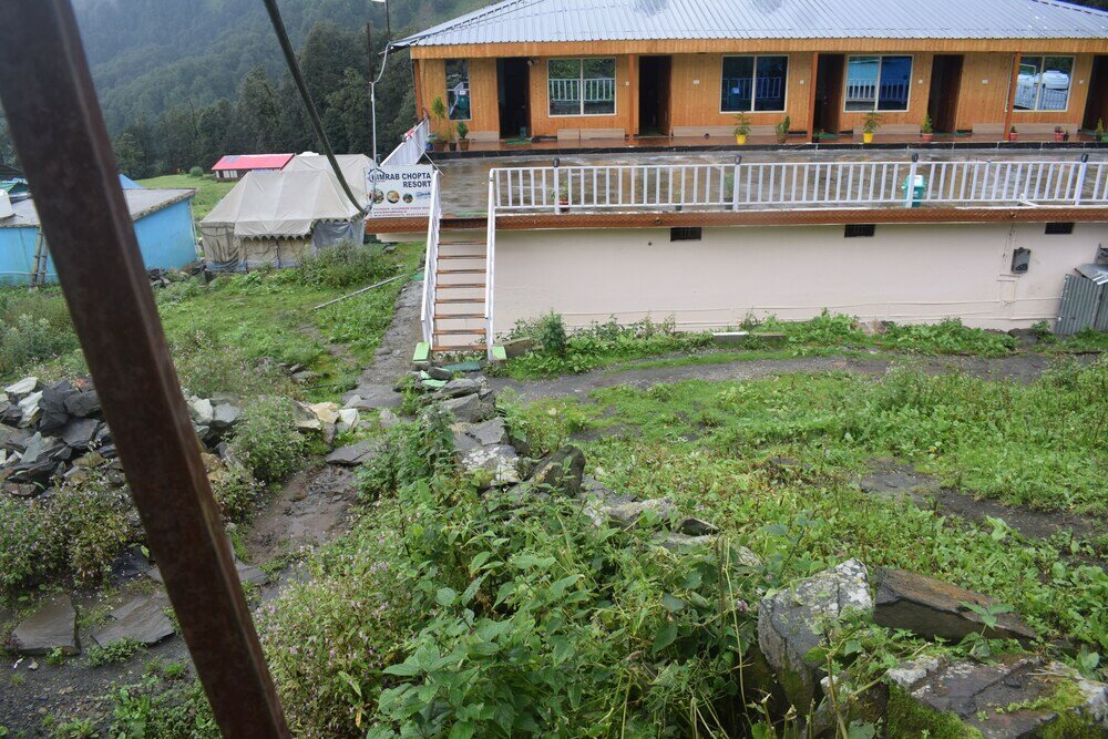 Фото Chopta Himrab Resort