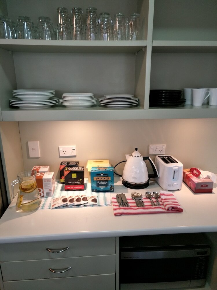 Фото Western Springs Villa