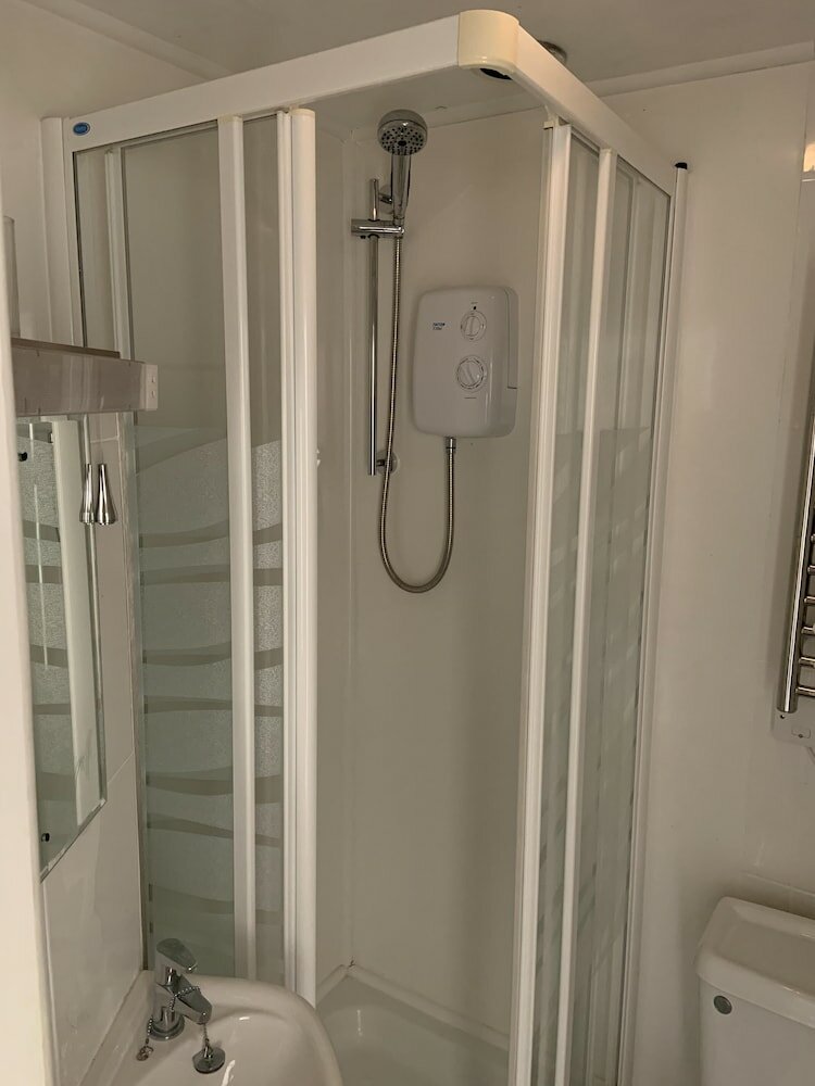 Фото The Halfway House Pub and Kitchen