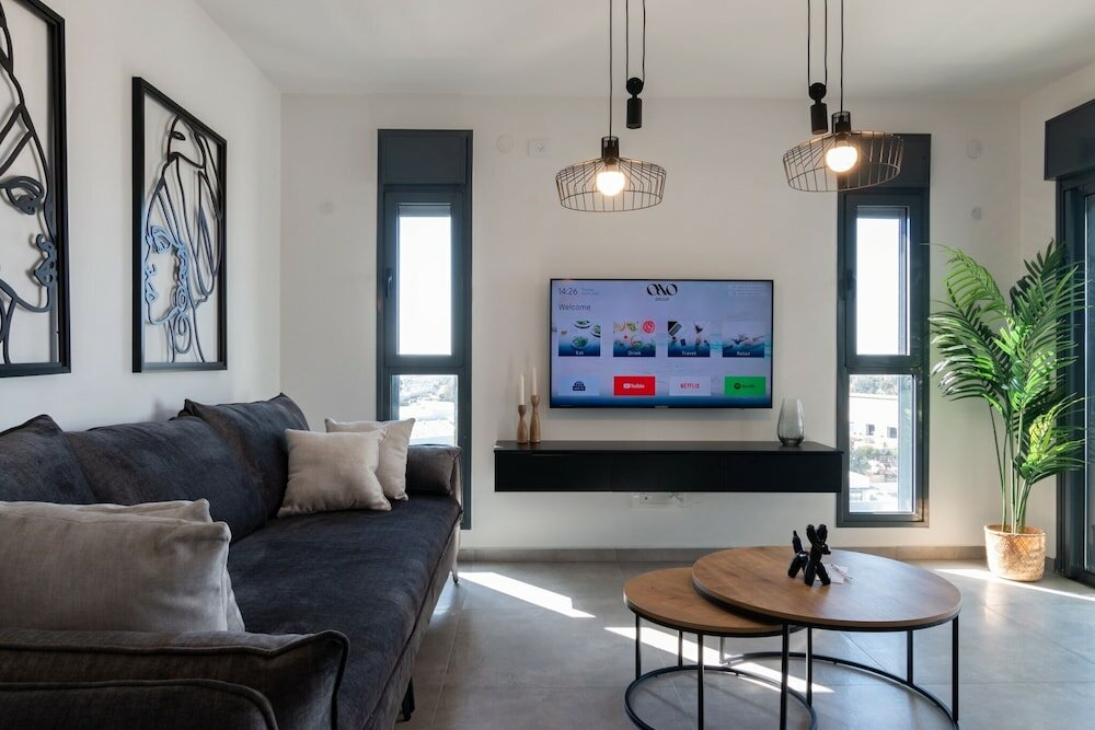 Фото Luxury Apt 3 Br New Tower Parking