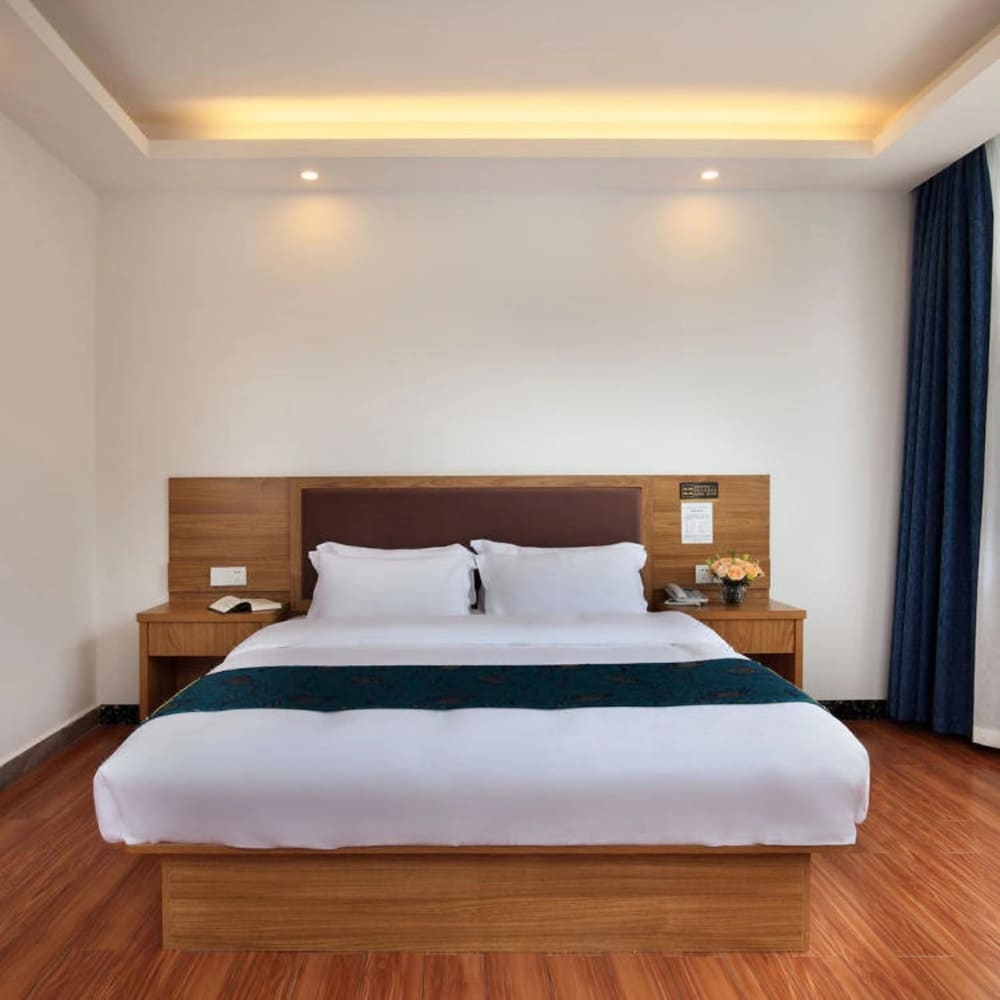 Фото Yangshuo Qingyunge Hotel