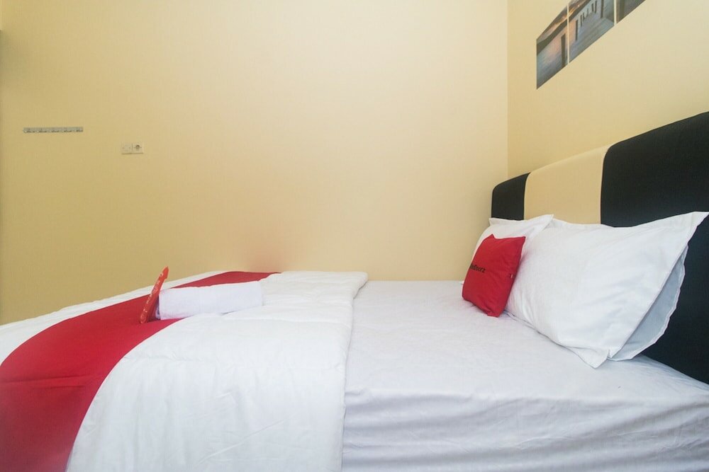 Фото RedDoorz Syariah near Stasiun Madiun