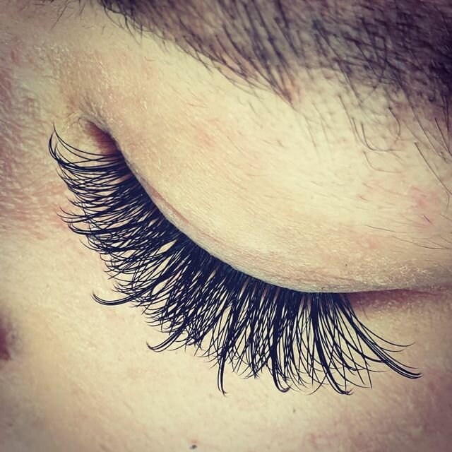 Eyebrow and eyelash salon Lashes by Zhadi, Astana, photo