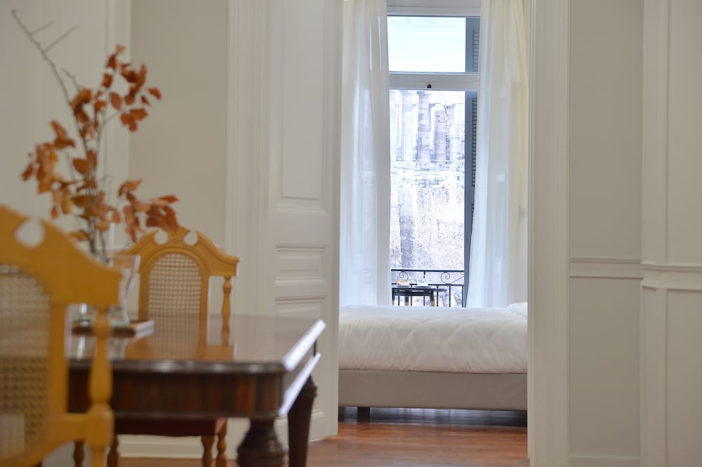 Фото 1900 Athenian House