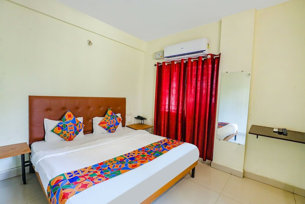 Фото Fabexpress Ocsa Inn