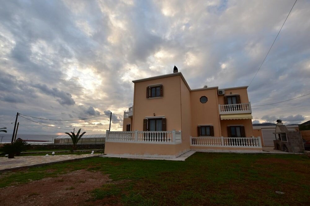 Фото Flisvos Villa