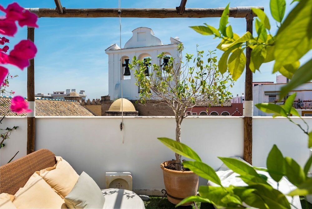 Фото Ch Apartments Rooftop Terrace