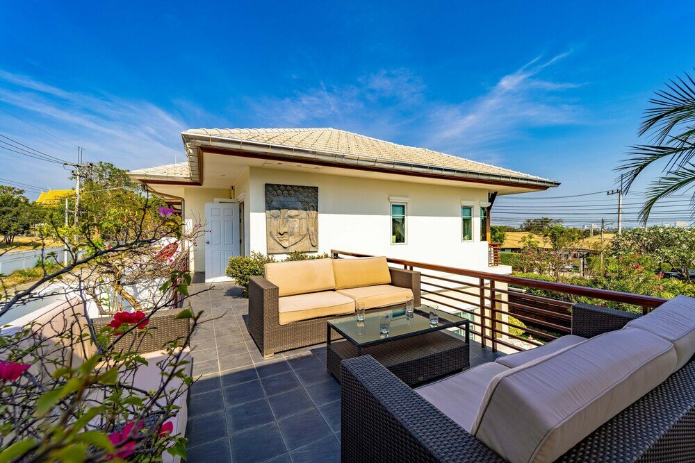 Фото 3 Bed Pool Villa in Great Location - Stv