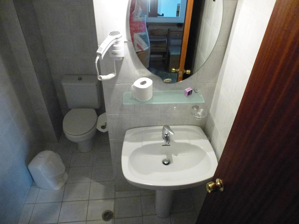 Фото Samaria Pension & Restaurant