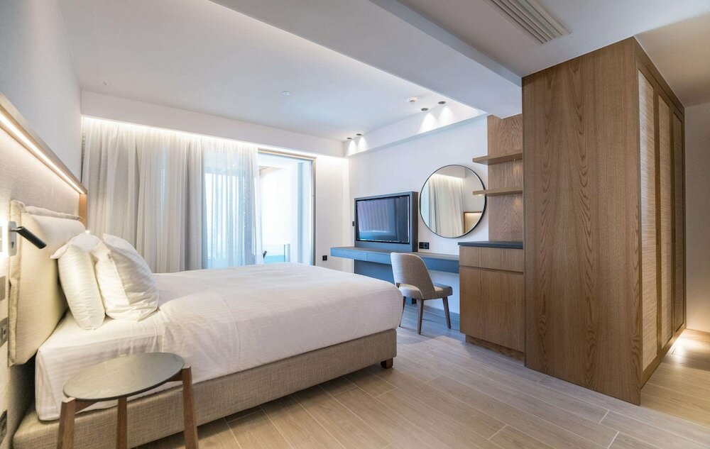 Фото Akasha Beach Hotel & SPA