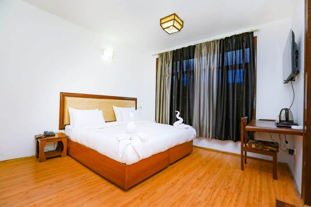 Фото Tih Hotel Sky Desert