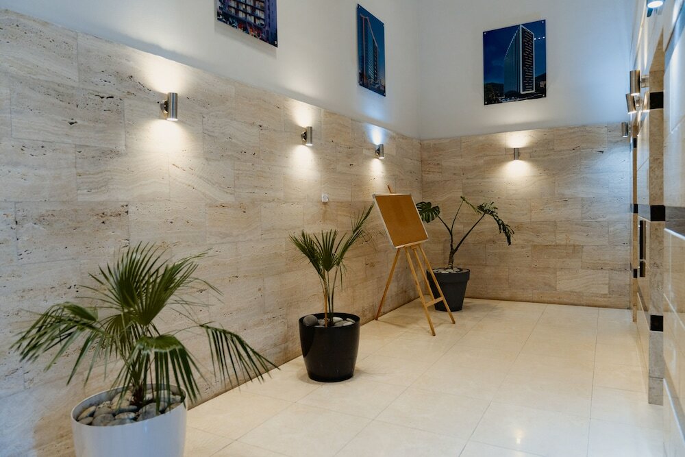 Фото Next Orange Hotel