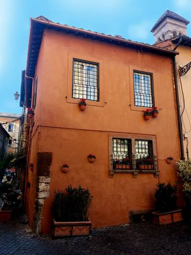 Фото Domus Tiberina