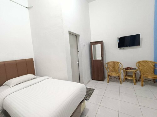 Гостиница Oyo 92207 Hotel Koperasi в Банда-Ачехе