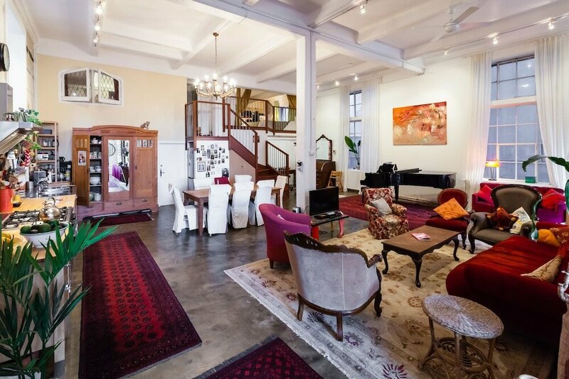 Гостиница Nola, 2bdr Windsor Apartment в Мельбурне