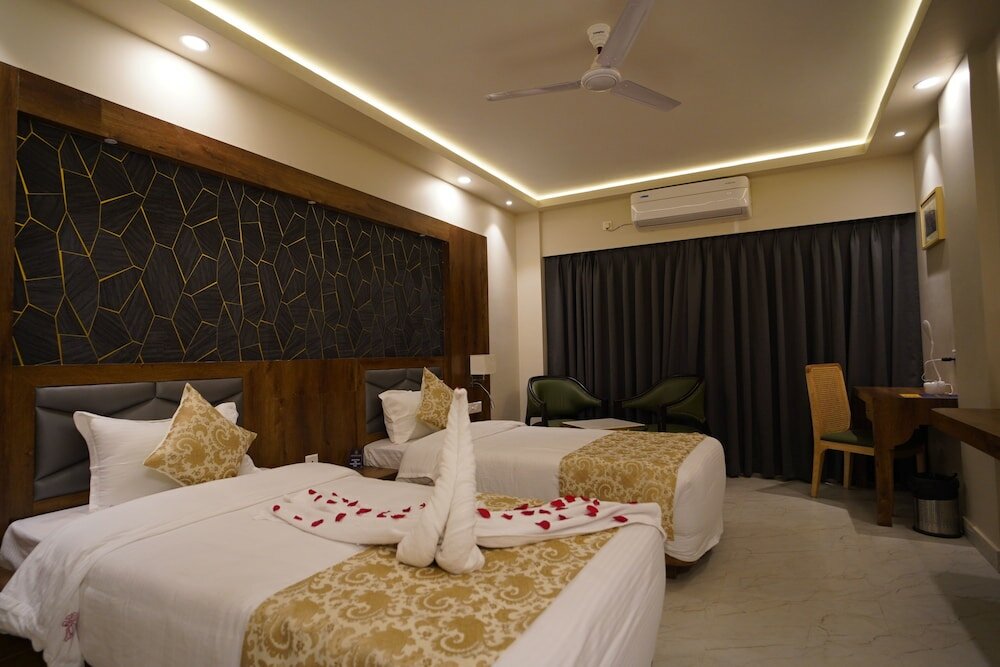 Фото Отель The Adventure Luxury Hotel