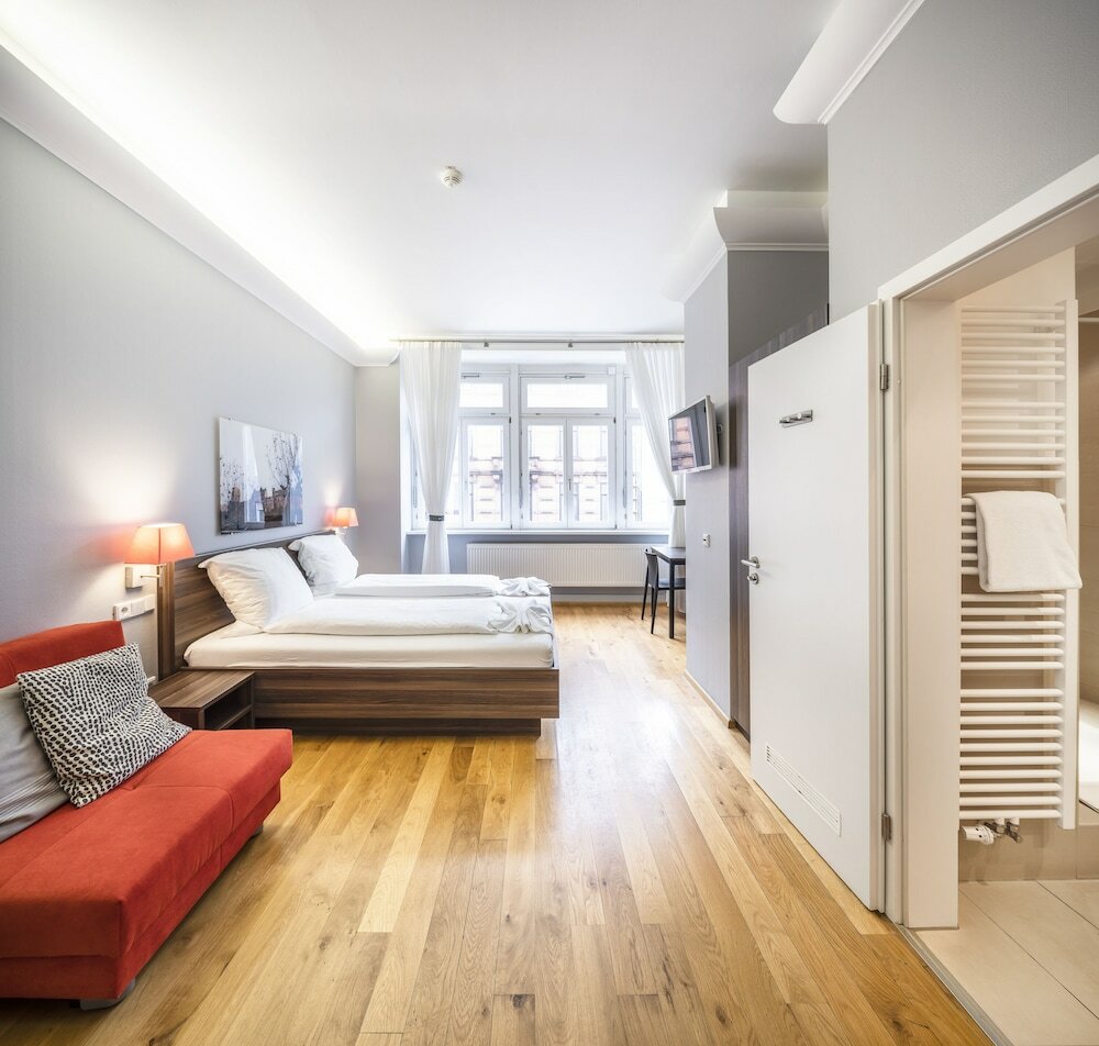 Фото отеля 3