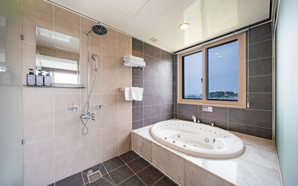 Фото Incheon Prince Hotel