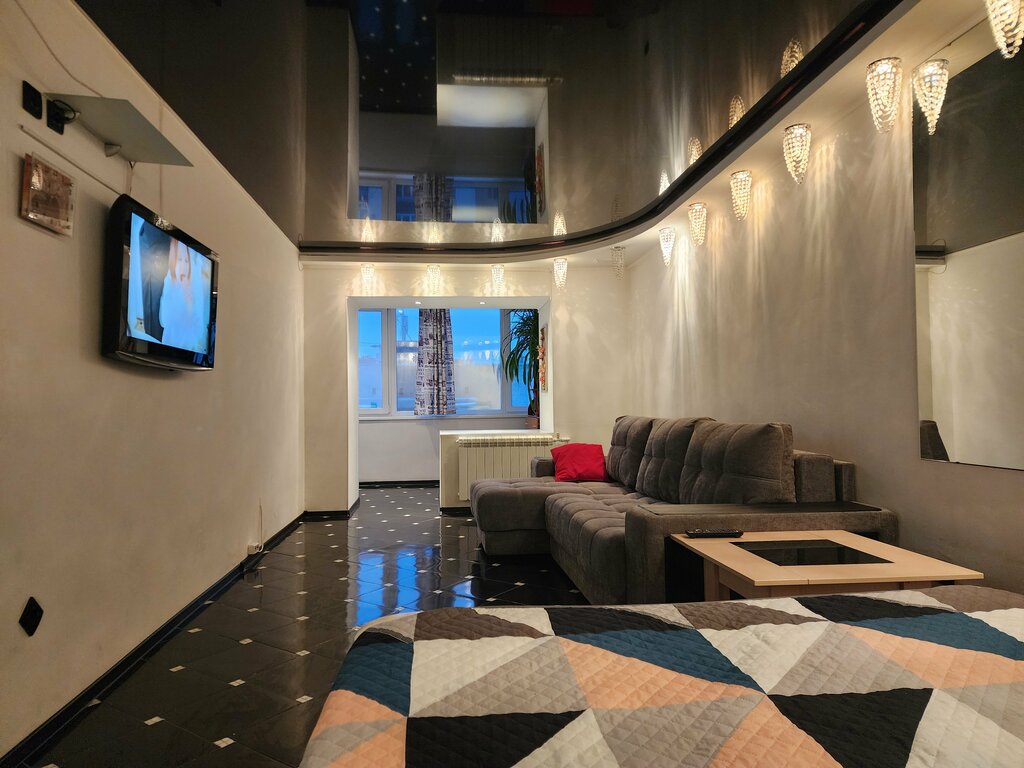 Alojamiento en alquiler diario Apartment on Uchiebnaia 8, , foto
