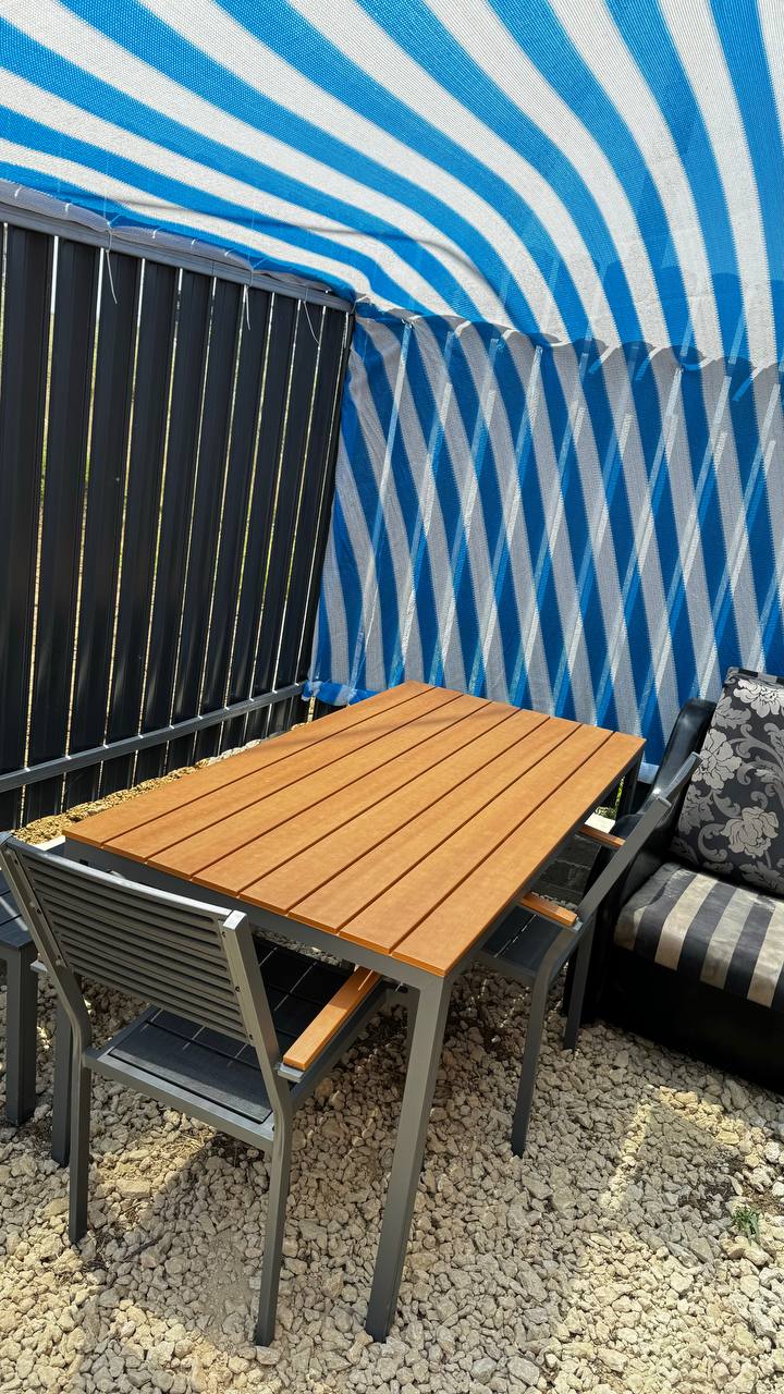 Фото Песок и дельфины