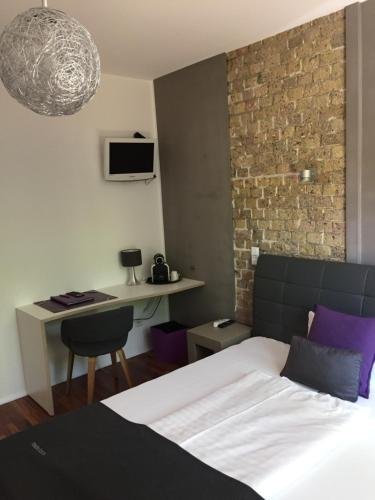 Фото Trafohaus am Kaiserbahnhof