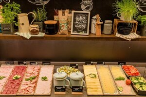 Гостиница Motel One Linz - Hauptplatz