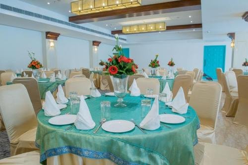 Фото The Imperial Poonam Hotel